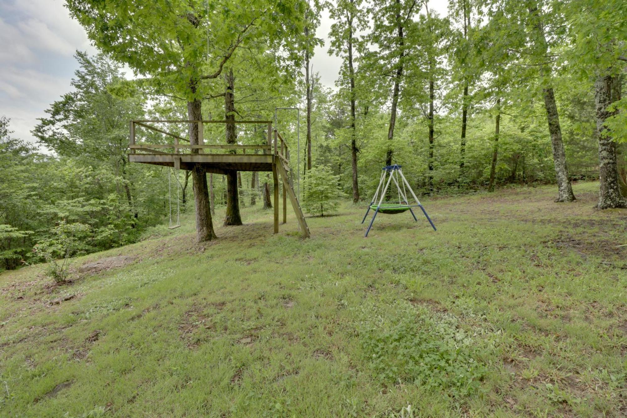 Spacious And Elegant Mountain View Cabin With Deck! Exterior foto
