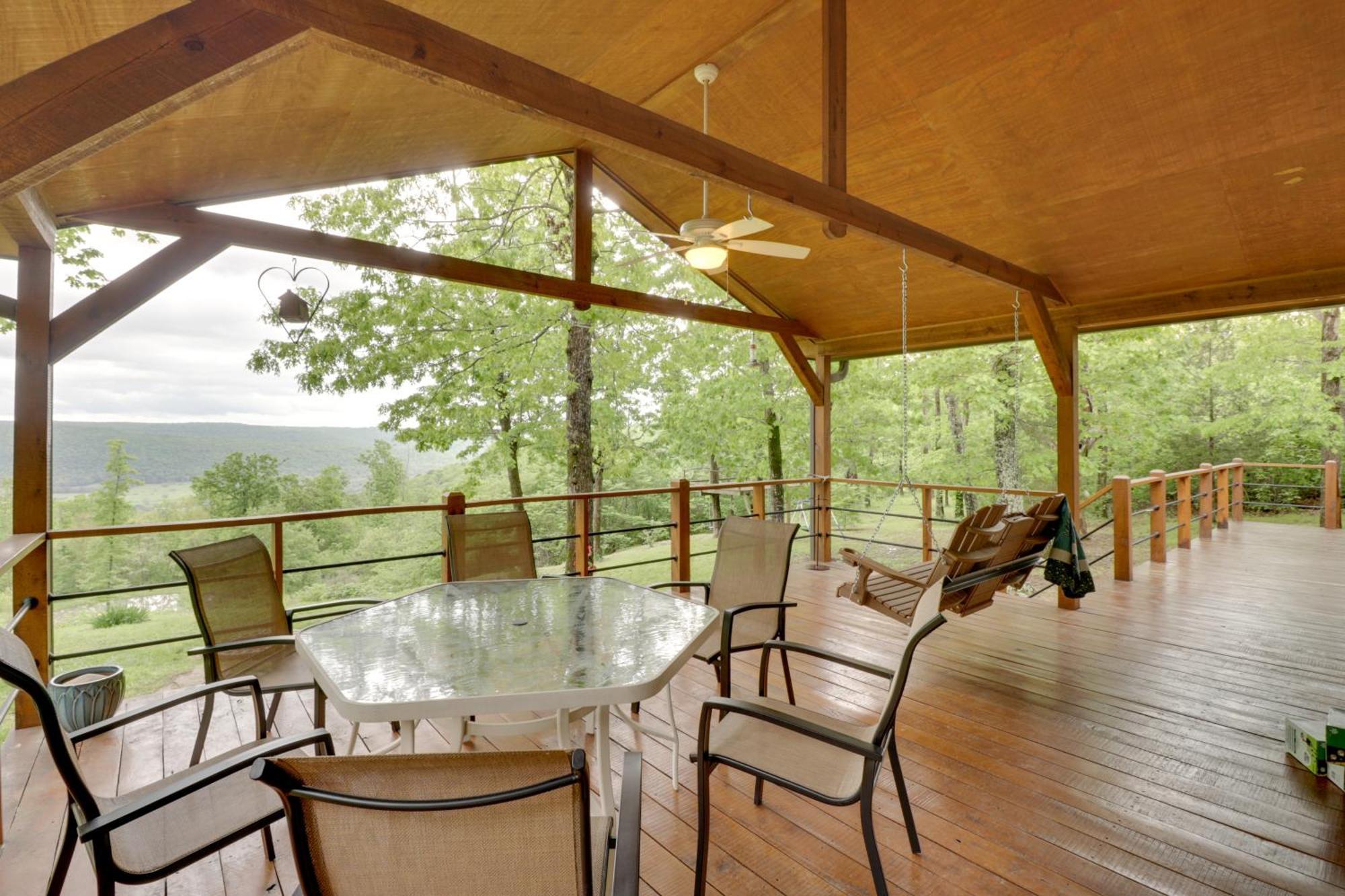 Spacious And Elegant Mountain View Cabin With Deck! Exterior foto