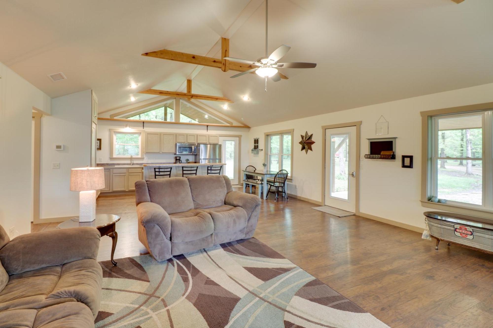 Spacious And Elegant Mountain View Cabin With Deck! Exterior foto